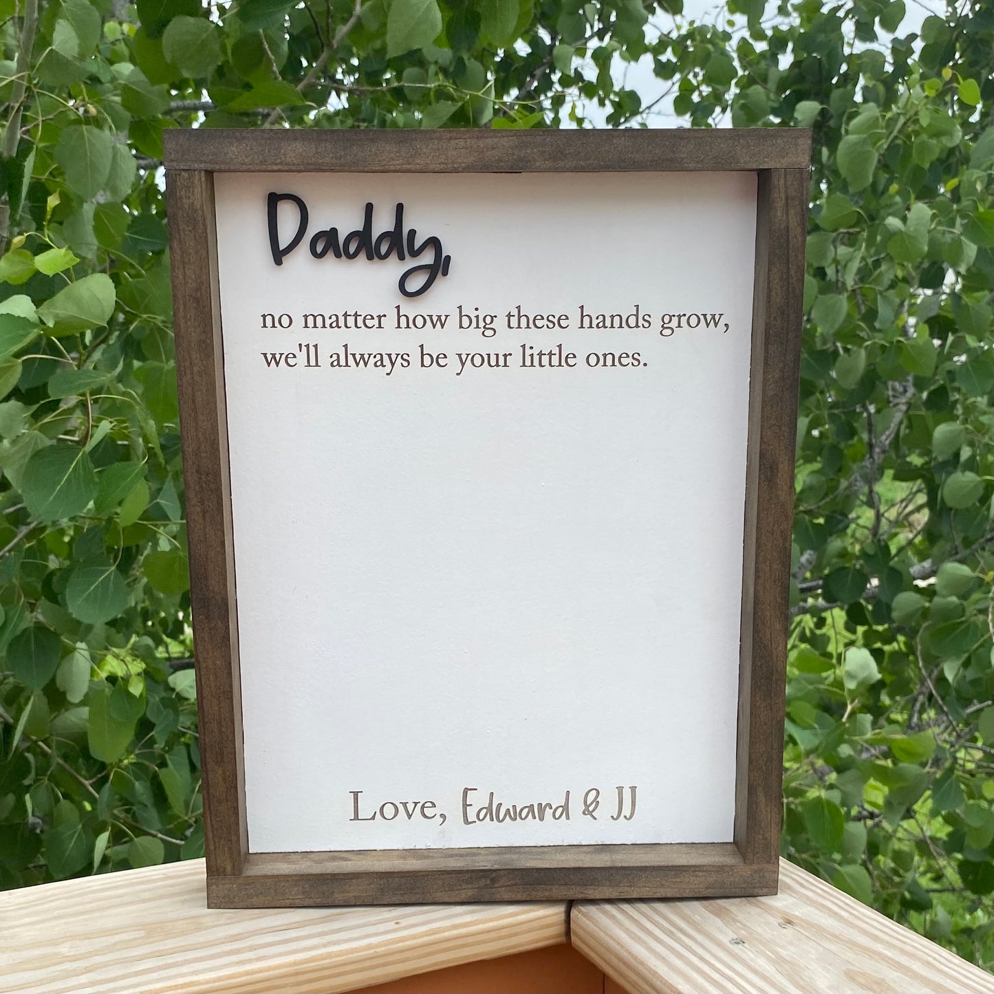 DIY Handprint Daddy Sign