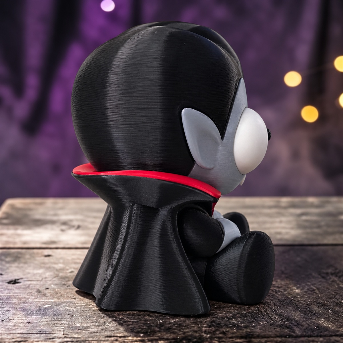 Goofy-Eyed Vampire | Monster Collection